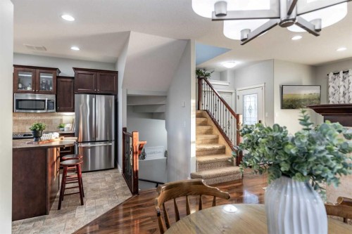 129 Ranchman Crescent Ne, Medicine Hat, AB - Indoor