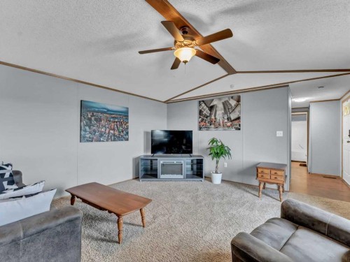 2-12006 Range Road 43, Rural Cypress County, AB - Indoor Photo Showing Living Room