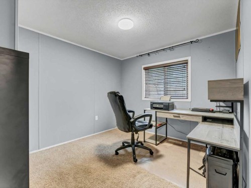 2-12006 Range Road 43, Rural Cypress County, AB - Indoor Photo Showing Office