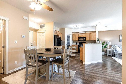 329-201 River Ridge Drive Nw, Medicine Hat, AB - Indoor Photo Showing Dining Room