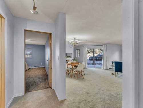 101-245 Red Deer Drive Sw, Medicine Hat, AB - Indoor Photo Showing Other Room