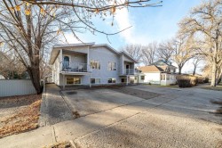 131 3 Street NW Medicine Hat, AB T1A 6K5
