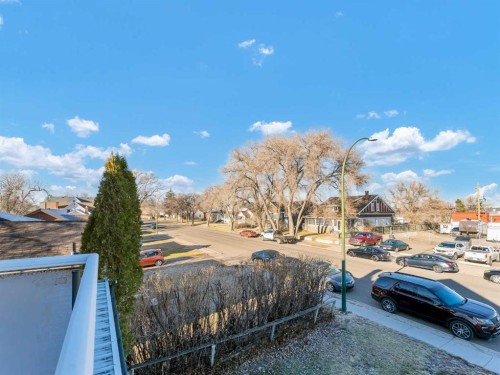 27 4 Street Sw, Medicine Hat, AB - Outdoor With View