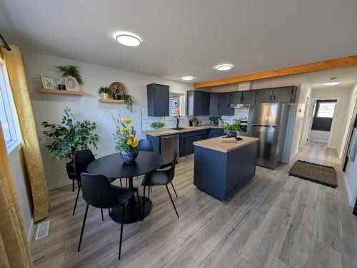 294 Fleet Street Sw, Medicine Hat, AB 