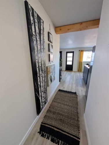 294 Fleet Street Sw, Medicine Hat, AB 