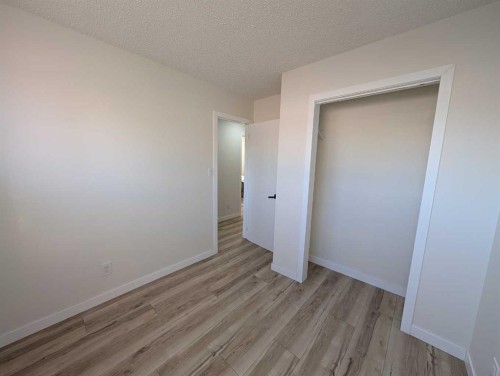 294 Fleet Street Sw, Medicine Hat, AB 