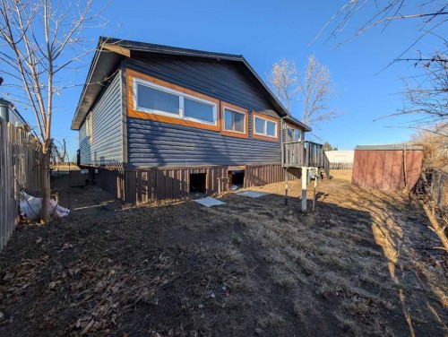 294 Fleet Street Sw, Medicine Hat, AB 