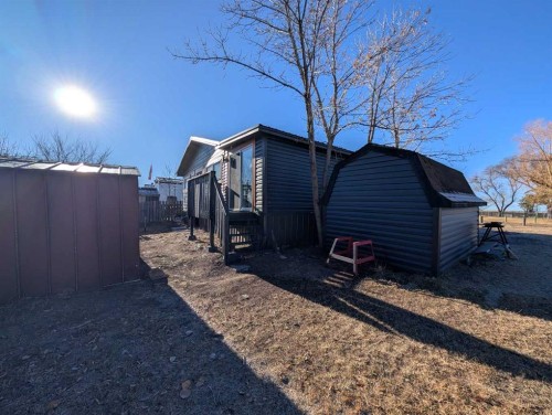 294 Fleet Street Sw, Medicine Hat, AB 