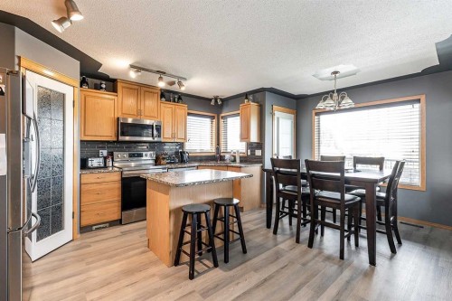 484 Stark Way Se, Medicine Hat, AB - Indoor