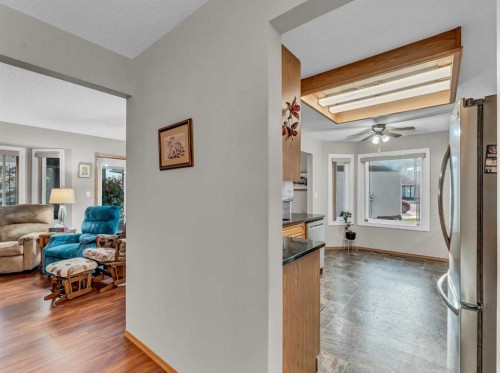 81 Park Meadows Lane Se, Medicine Hat, AB - Indoor