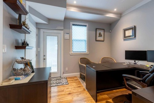 268 Belfast Street Se, Medicine Hat, AB - Indoor Photo Showing Office