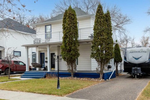 268 Belfast Street Se, Medicine Hat, AB - Outdoor