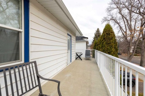268 Belfast Street Se, Medicine Hat, AB - Outdoor With Balcony With Exterior