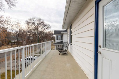 268 Belfast Street Se, Medicine Hat, AB - Outdoor With Balcony With Exterior