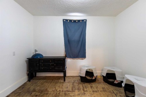 268 Belfast Street Se, Medicine Hat, AB - Indoor