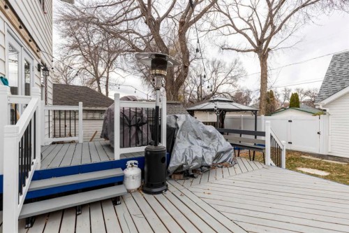 268 Belfast Street Se, Medicine Hat, AB - Outdoor With Deck Patio Veranda With Exterior