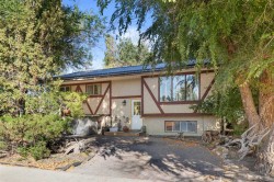 8 Cypress Way SE Medicine Hat, AB T1B 1G7