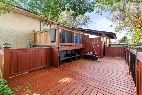 8 Cypress Way Se, Medicine Hat, AB - Outdoor With Deck Patio Veranda With Exterior