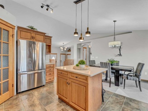 28 Stark Mews Se, Medicine Hat, AB - Indoor