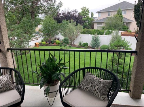 28 Stark Mews Se, Medicine Hat, AB - Outdoor With Exterior