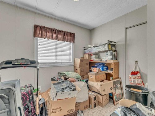 342 Cornell Crescent Sw, Medicine Hat, AB - Indoor