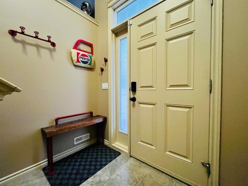 110 Ranchlands Way Ne, Medicine Hat, AB - Indoor Photo Showing Other Room