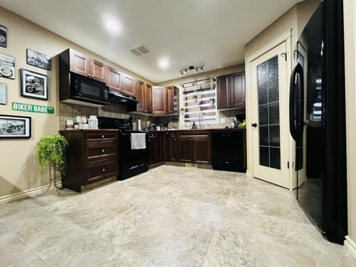 110 Ranchlands Way Ne, Medicine Hat, AB - Indoor