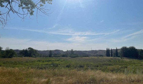 701 47Th Avenue North, Lethbridge, AB 