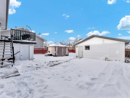 2378 Hatcher Drive Ne, Medicine Hat, AB - Outdoor