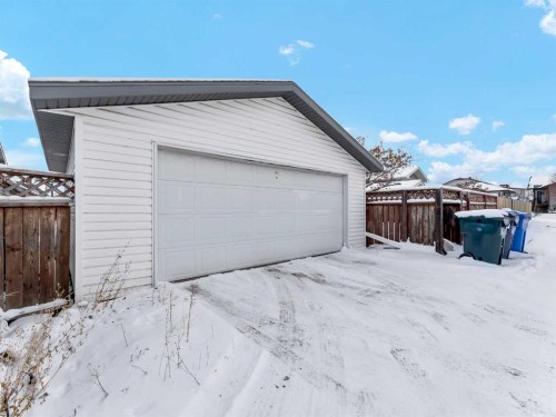 2378 Hatcher Drive Ne, Medicine Hat, AB - Outdoor With Exterior