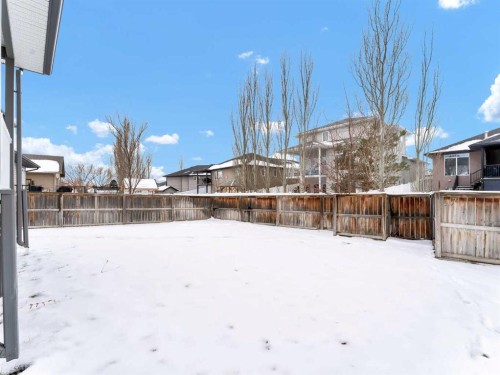 18 Vista Close Se, Medicine Hat, AB - Outdoor