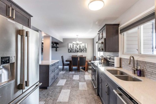 2339 Higdon Avenue Se, Medicine Hat, AB 