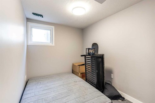 2339 Higdon Avenue Se, Medicine Hat, AB 