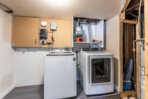 2339 Higdon Avenue Se, Medicine Hat, AB 