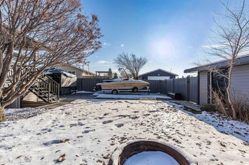 2339 Higdon Avenue Se, Medicine Hat, AB 