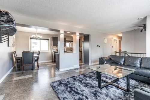 2339 Higdon Avenue Se, Medicine Hat, AB 