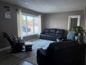209 2 Street West, Bow Island, AB  - Indoor Photo Showing Living Room 