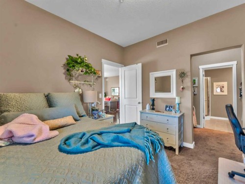 121-19 Terrace View Ne, Medicine Hat, AB - Indoor