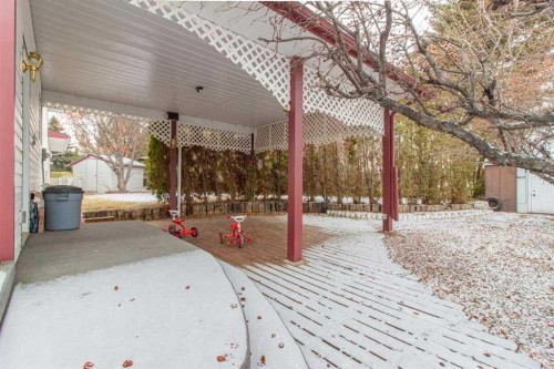 31 Rossdale Way Se, Medicine Hat, AB - Outdoor
