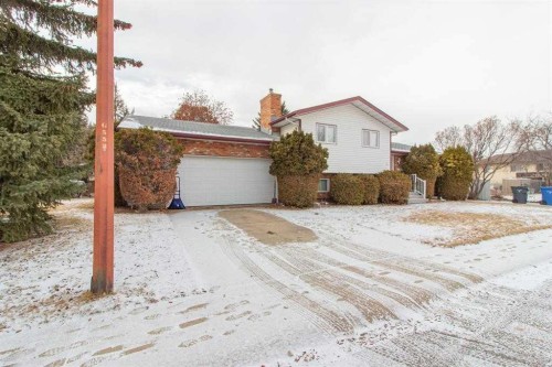 31 Rossdale Way Se, Medicine Hat, AB - Outdoor