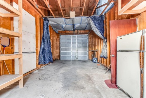 219 4 Street Se, Redcliff, AB - 