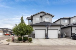 382 Sterling Crescent SE Medicine Hat, AB T1B 0G2