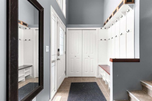 365 Somerset Row Se, Medicine Hat, AB - Indoor Photo Showing Other Room