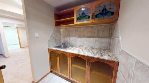 610 Ross Glen Drive Se, Medicine Hat, AB - Indoor