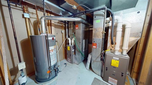 610 Ross Glen Drive Se, Medicine Hat, AB - Indoor Photo Showing Basement