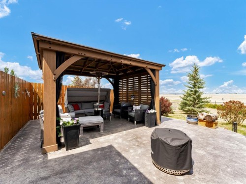 22-11418 Eagle Butte Road, Dunmore, AB - Outdoor