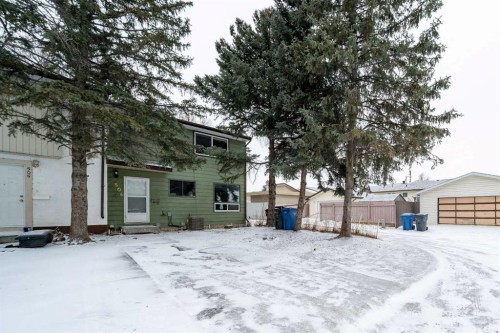 506 Clennel Crescent Se, Medicine Hat, AB - Outdoor