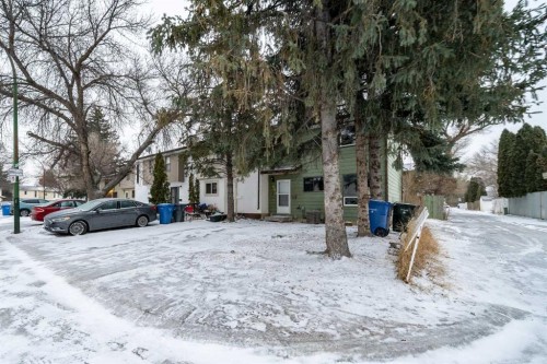 506 Clennel Crescent Se, Medicine Hat, AB - Outdoor