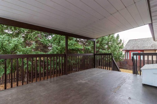 7 Rideau Crescent Se, Medicine Hat, AB - Indoor