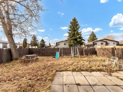 6 Simpson Crescent Se, Medicine Hat, AB - Outdoor